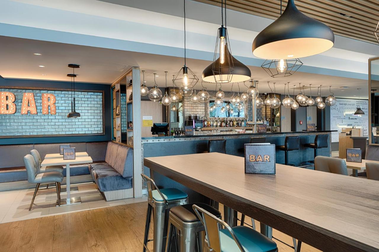Premier Inn Frankfurt Westend Hotel